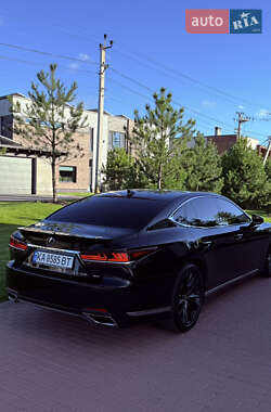 Седан Lexus LS 2018 в 