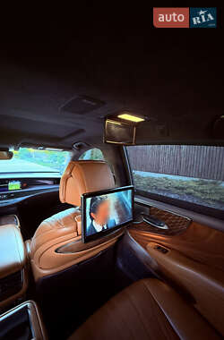 Седан Lexus LS 2018 в 