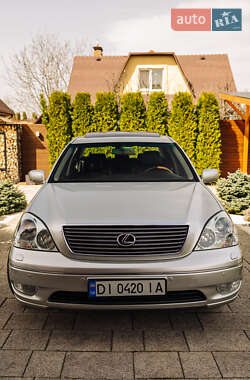 Седан Lexus LS 2001 в 