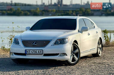 Седан Lexus LS 2007 в Днепре