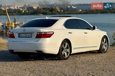 Седан Lexus LS 2007 в 