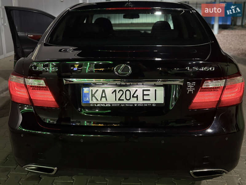 Седан Lexus LS 2008 в Киеве