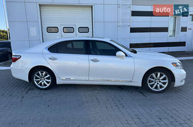 Седан Lexus LS 2007 в 