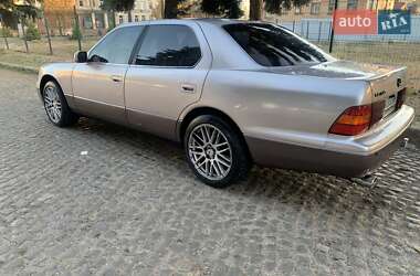 Седан Lexus LS 1999 в Кропивницком
