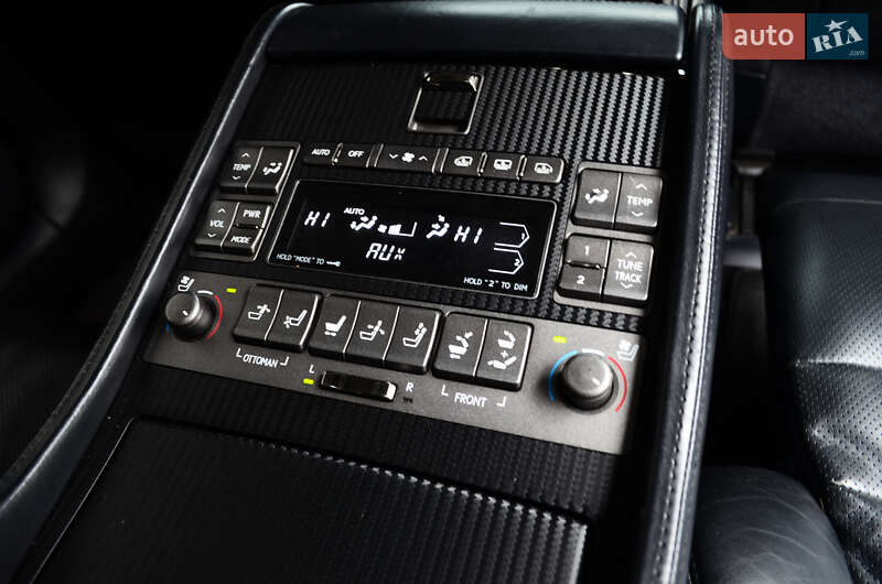 Седан Lexus LS 2007 в Киеве