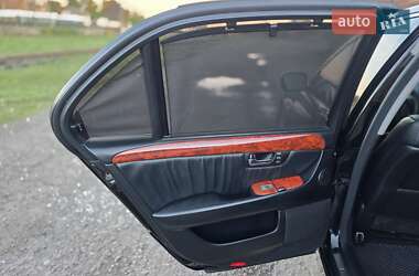 Седан Lexus LS 2005 в 
