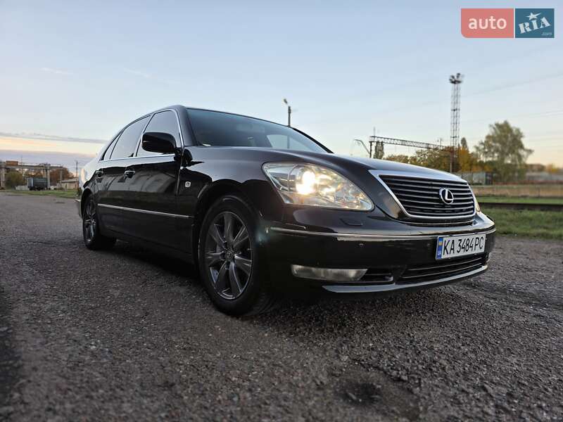 Седан Lexus LS 2005 в 