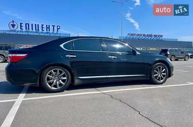 Седан Lexus LS 2007 в 