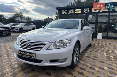 Седан Lexus LS 2010 в  фото 2 Седан Lexus LS 2010 в