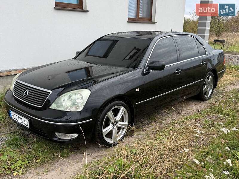 Седан Lexus LS 2002 в  фото Седан Lexus LS 2002 в