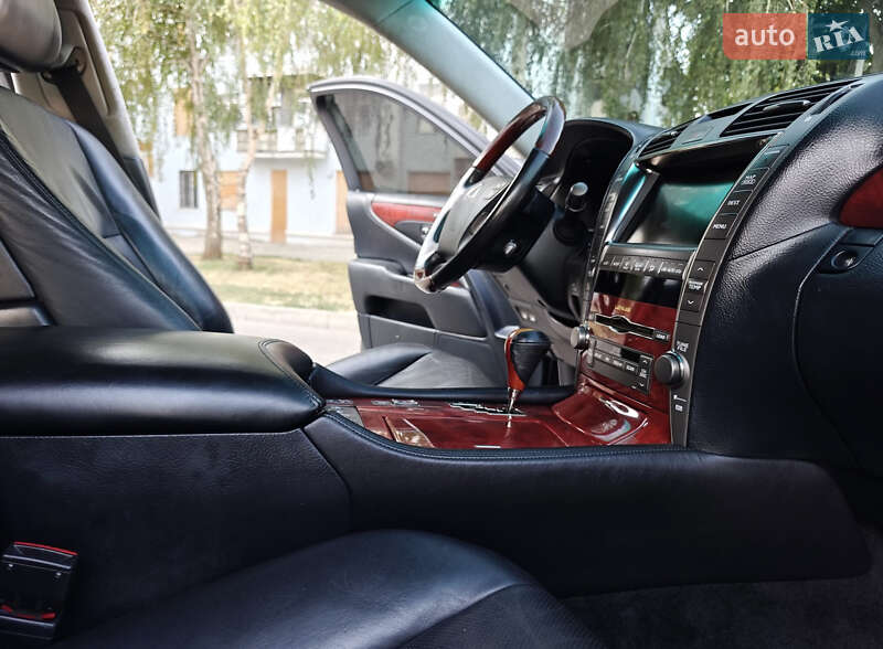 Седан Lexus LS 2007 в Днепре фото 41 Седан Lexus LS 2007 в Днепре