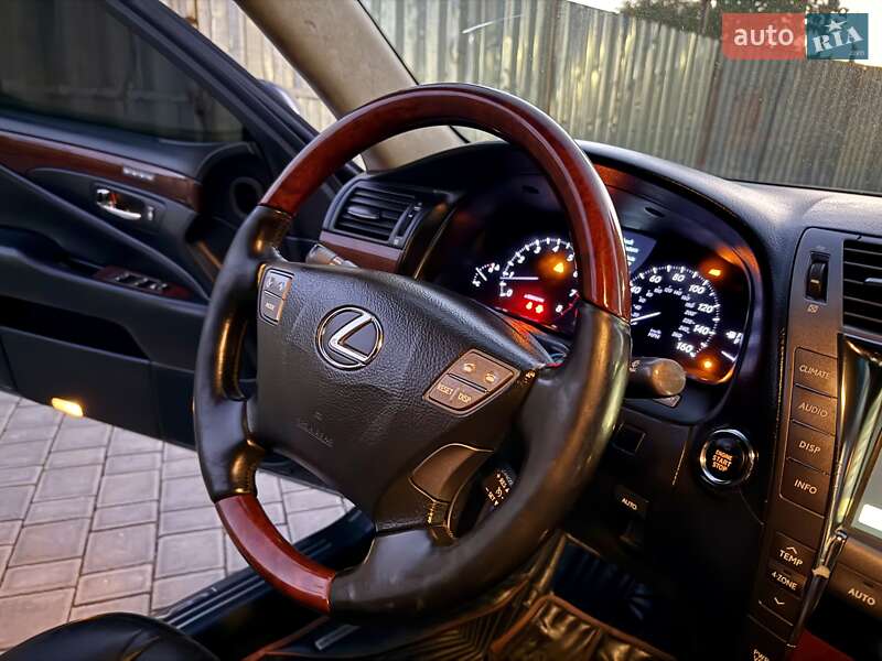 Седан Lexus LS 2007 в Одессе фото 51 Седан Lexus LS 2007 в Одессе