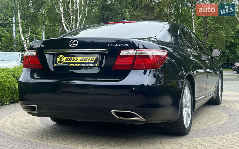 Седан Lexus LS 2007 в Львові