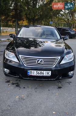 Седан Lexus LS 2011 в Полтаве