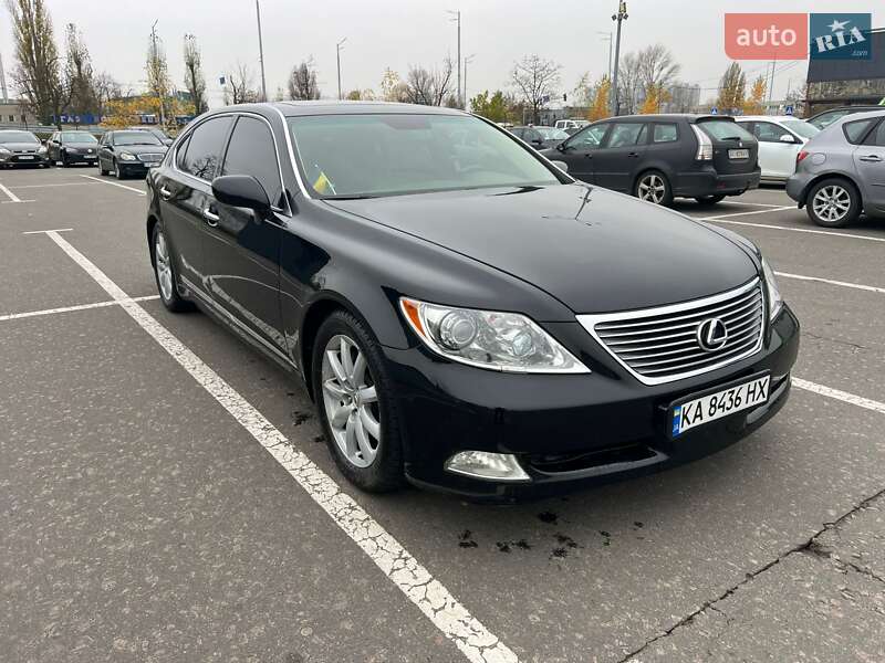 Седан Lexus LS 2007 в Киеве фото 7 Седан Lexus LS 2007 в Киеве