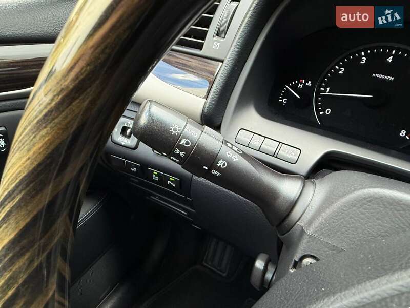 Седан Lexus LS 2015 в Киеве фото 20 Седан Lexus LS 2015 в Киеве