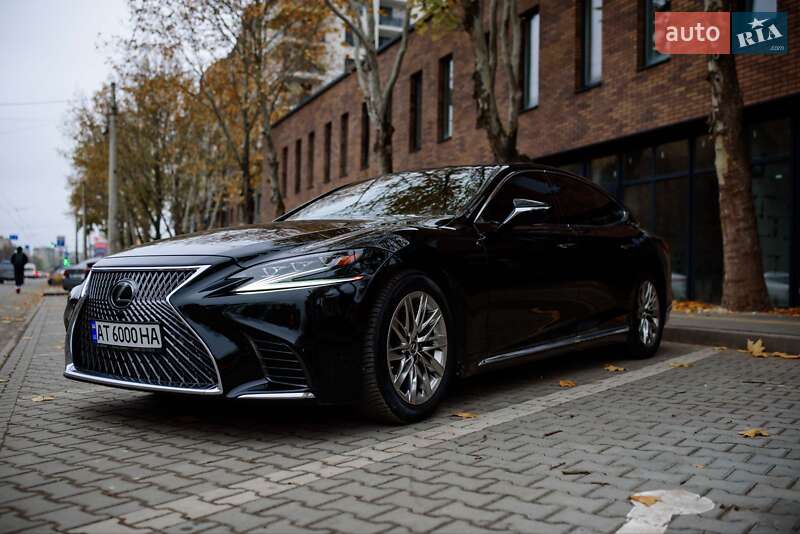 Седан Lexus LS 2018 в Ивано-Франковске