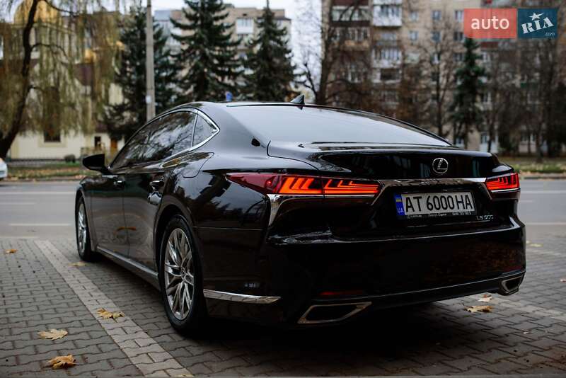 Седан Lexus LS 2018 в Ивано-Франковске