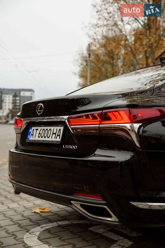 Седан Lexus LS 2018 в Ивано-Франковске