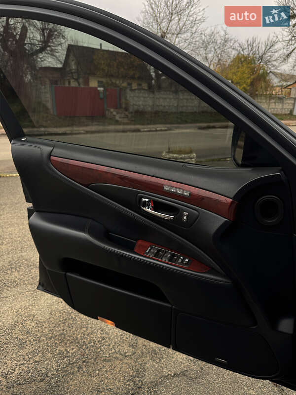 Седан Lexus LS 2007 в Макарове фото 9 Седан Lexus LS 2007 в Макарове