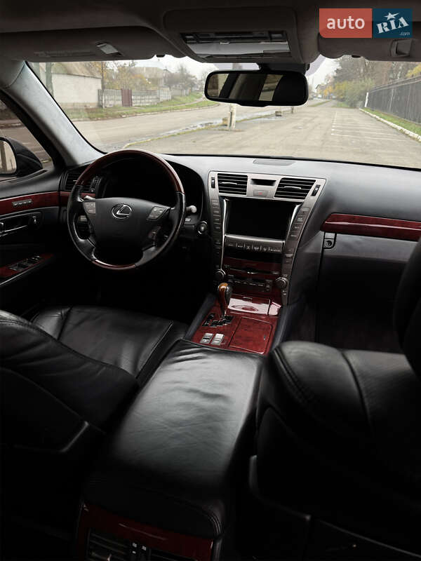 Седан Lexus LS 2007 в Макарове фото 13 Седан Lexus LS 2007 в Макарове