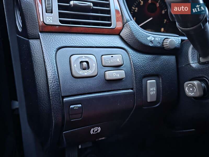 Седан Lexus LS 2005 в Бердичеве