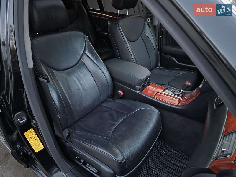 Седан Lexus LS 2005 в Бердичеве