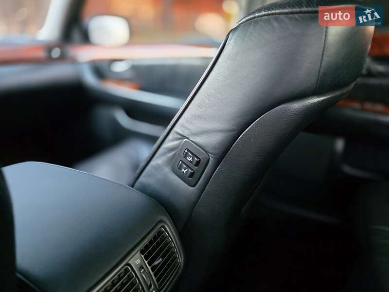 Седан Lexus LS 2005 в Бердичеве