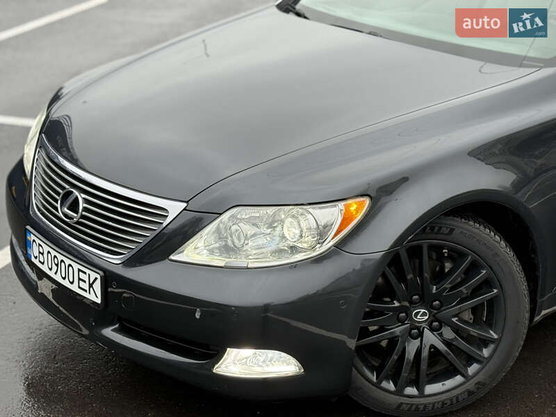 Седан Lexus LS 2007 в Чернигове