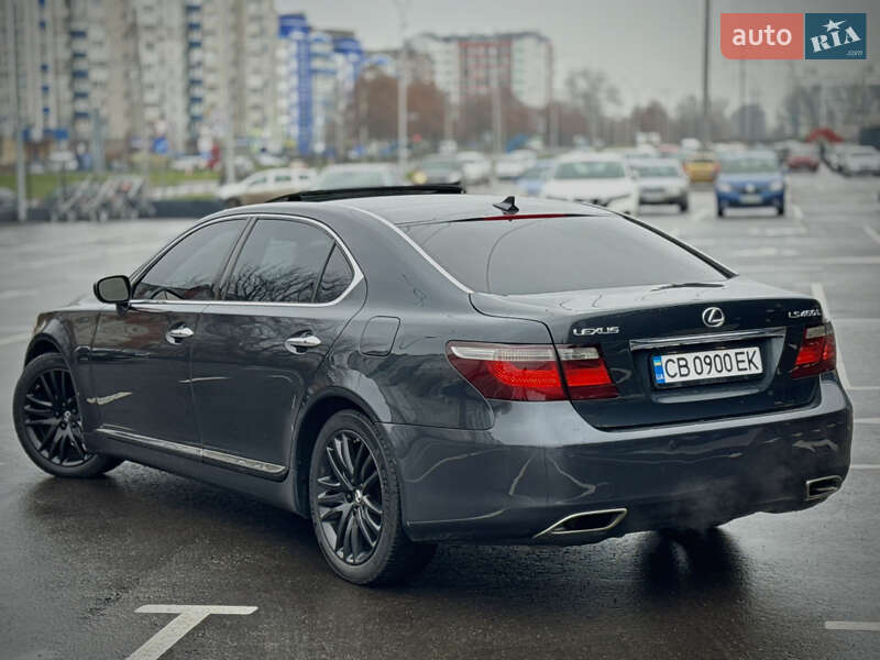 Седан Lexus LS 2007 в Чернигове
