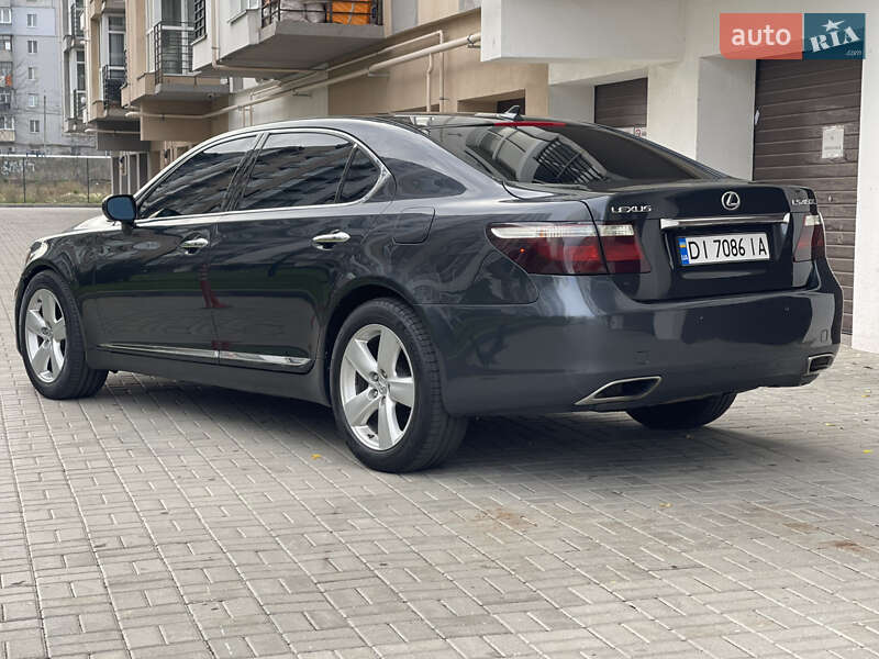 Седан Lexus LS 2007 в Днепре