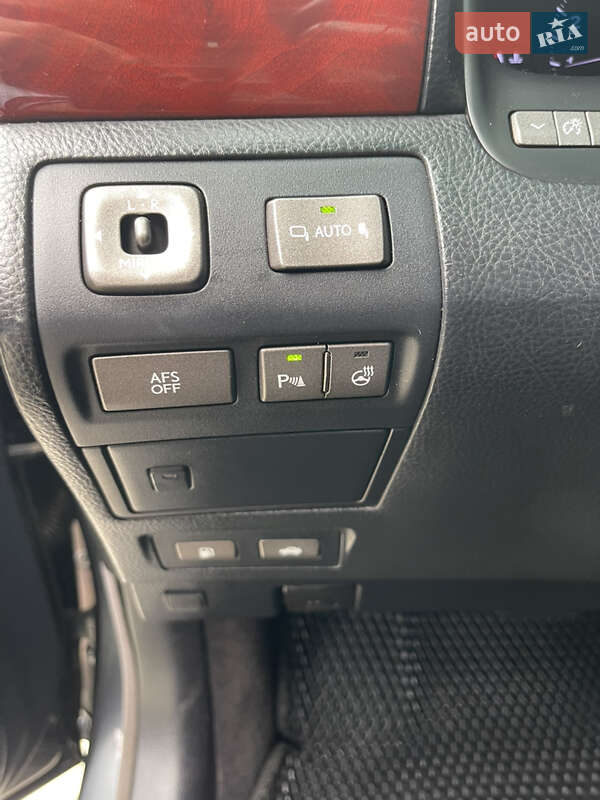 Седан Lexus LS 2007 в Днепре