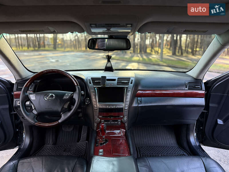 Седан Lexus LS 2008 в Черкассах
