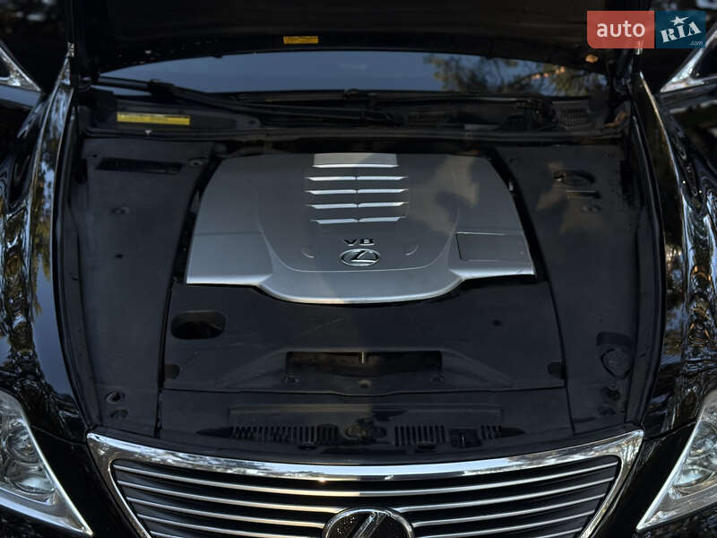 Седан Lexus LS 2008 в Черкассах