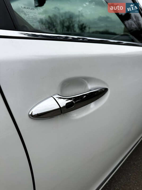 Седан Lexus LS 2011 в Києві