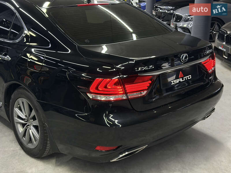 Седан Lexus LS 2013 в Одессе