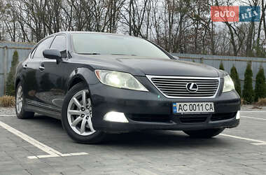 Седан Lexus LS 2007 в Луцке