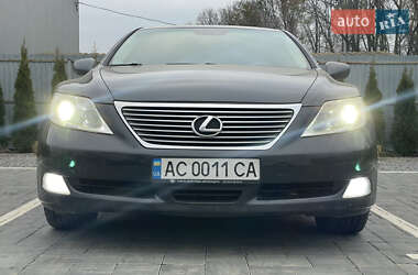 Седан Lexus LS 2007 в Луцке