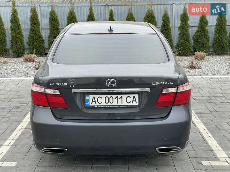 Седан Lexus LS 2007 в Луцке