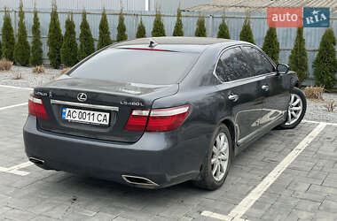 Седан Lexus LS 2007 в Луцке