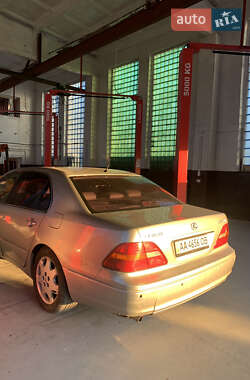 Седан Lexus LS 2001 в Киеве