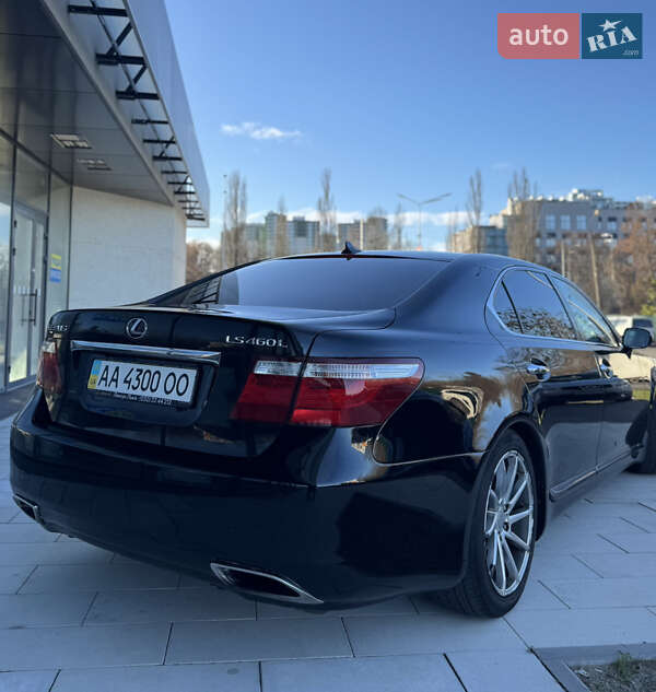 Седан Lexus LS 2008 в Києві