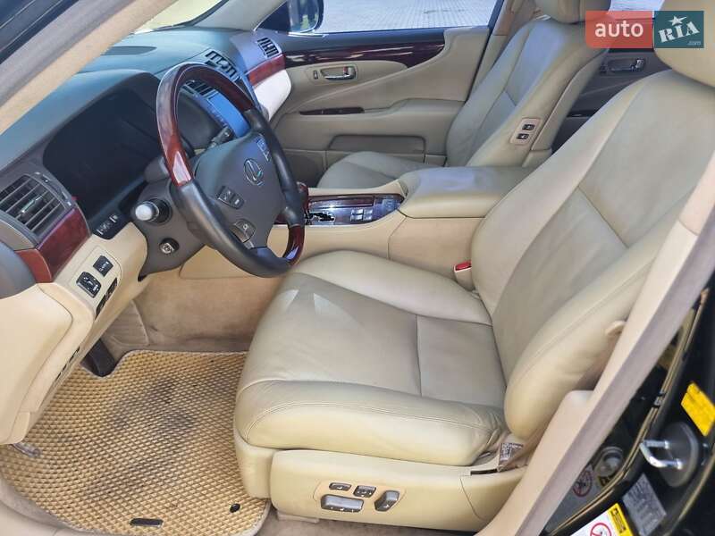 Седан Lexus LS 2007 в Одессе
