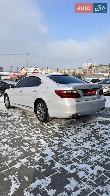 Седан Lexus LS 2010 в Кропивницькому