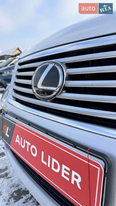 Седан Lexus LS 2010 в Кропивницькому