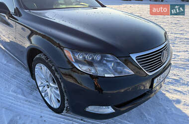 Седан Lexus LS 2008 в Виннице