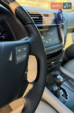 Седан Lexus LS 2008 в Виннице