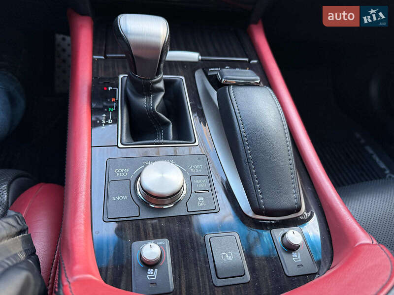 Седан Lexus LS 2014 в Киеве