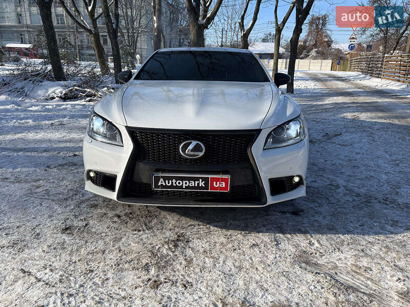 Седан Lexus LS 2014 в Киеве