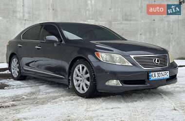 Седан Lexus LS 2008 в Киеве